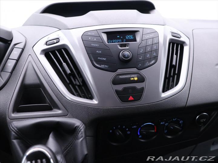 Ford Transit Custom 2,2 TDCI 114kW L2H3 Tažné 2015