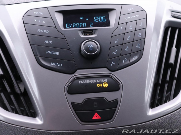 Ford Transit Custom 2,2 TDCI 114kW L2H3 Tažné 2015