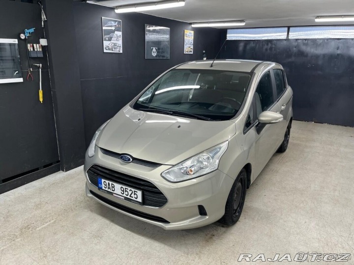 Ford B-MAX 1,0   plně pojízdný a fun 1800