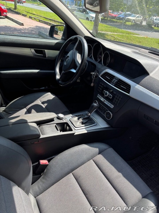 Mercedes-Benz C 2,0 2013
