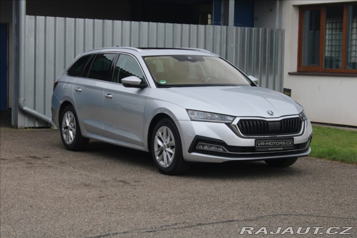 Škoda Octavia 1,5 TSi STYLE+Panorama+Ta 2020