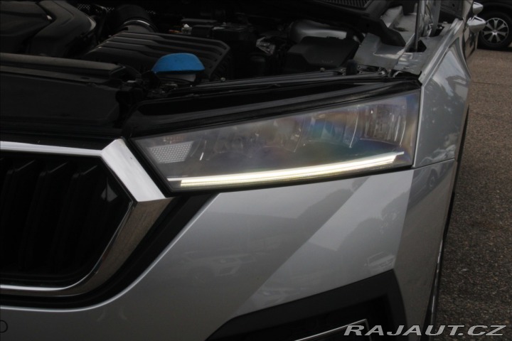 Škoda Octavia 1,5 TSi STYLE+Panorama+Ta 2020