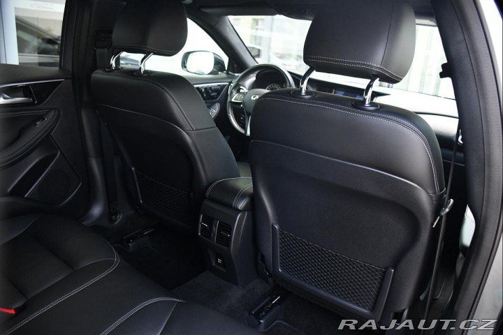 Infiniti Ostatní modely QX30 220 CDI 4MATIC PANO ACC 2018