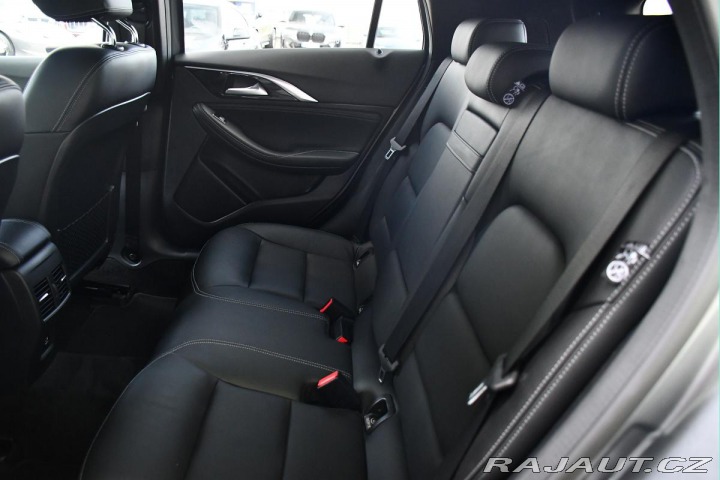 Infiniti Ostatní modely QX30 220 CDI 4MATIC PANO ACC 2018