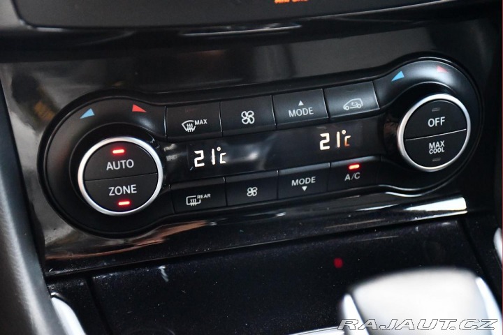 Infiniti Ostatní modely QX30 220 CDI 4MATIC PANO ACC 2018