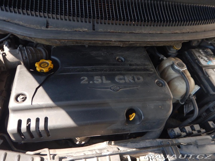 Chrysler Voyager 2.5 CRdi 104 kw 2001