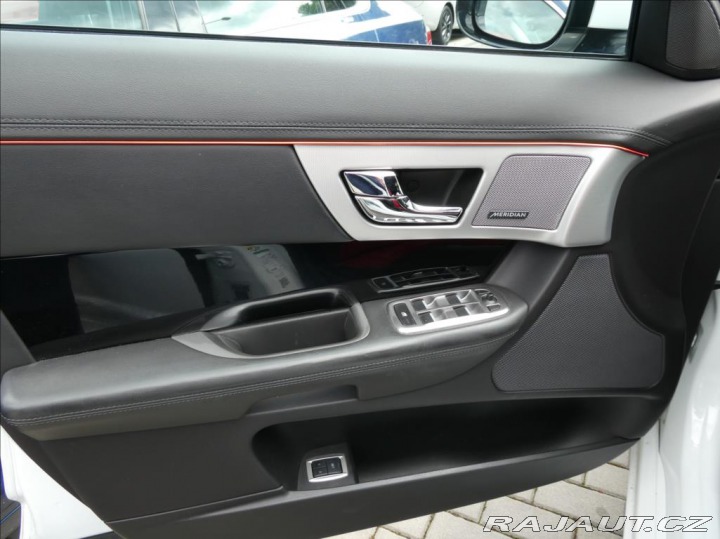 Jaguar XF 3,0 i V6 250Kw R 4x4,1.Ma 2014