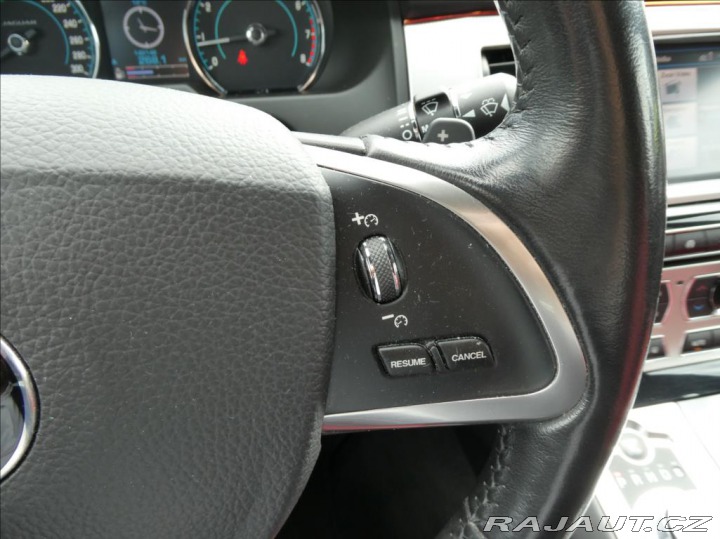 Jaguar XF 3,0 i V6 250Kw R 4x4,1.Ma 2014