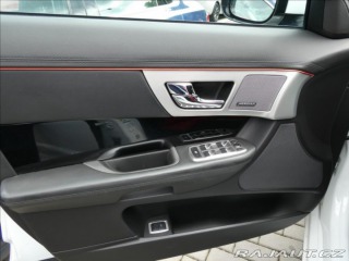 Jaguar XF 3,0 i V6 250Kw R 4x4,1.Ma 2014