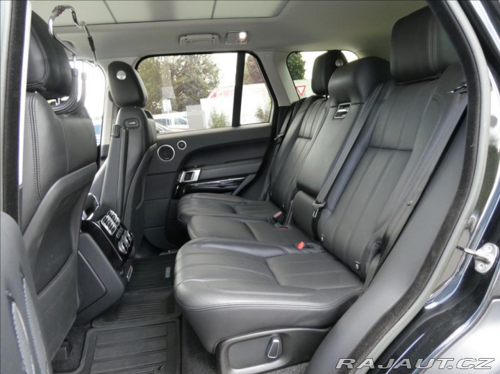 Land Rover Range Rover 4,4 SDV8 VOGUE,1.maj,ČR,D 2015