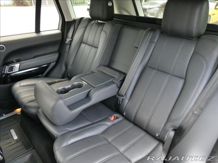 Land Rover Range Rover 4,4 SDV8 VOGUE,1.maj,ČR,D 2015