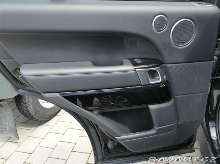 Land Rover Range Rover 4,4 SDV8 VOGUE,1.maj,ČR,D 2015