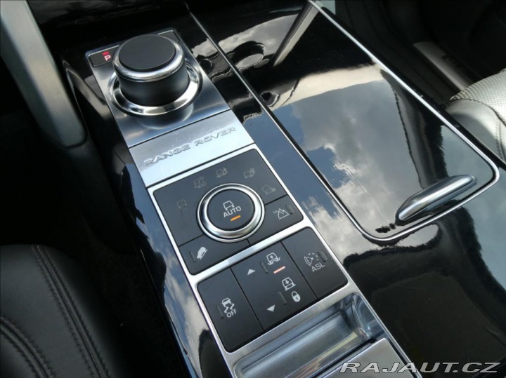 Land Rover Range Rover 4,4 SDV8 VOGUE,1.maj,ČR,D 2015