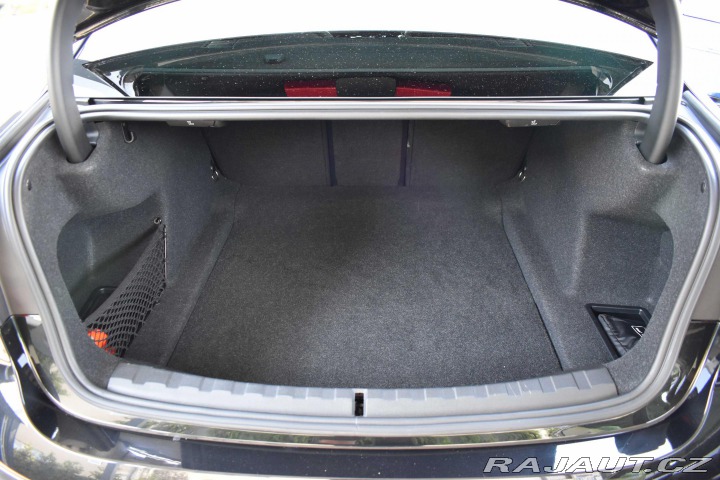 BMW 3 320d *REZERVACE* 2022