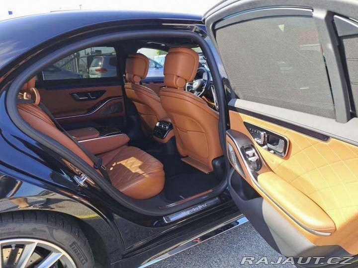 Mercedes-Benz S 350D Long Rezervace 2023