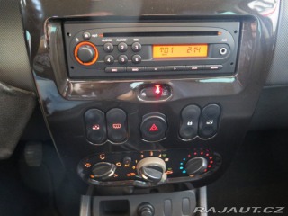 Dacia Duster 1.616V,kůže,klima,tažné,1 2011