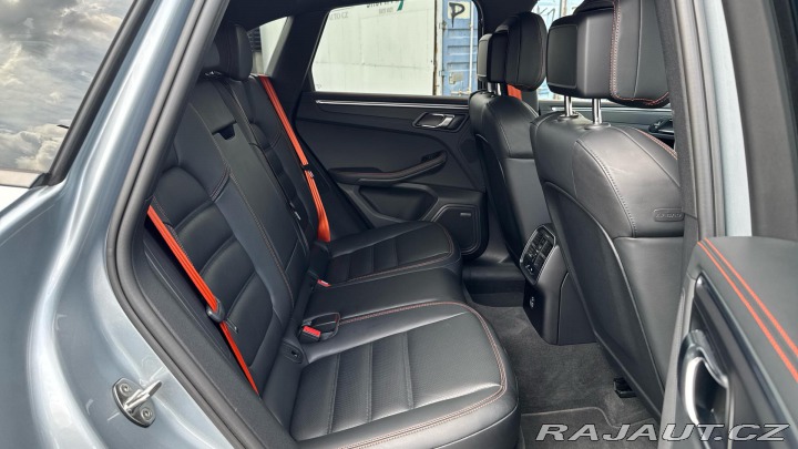Porsche Macan 2022