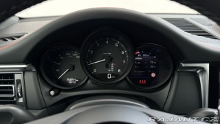 Porsche Macan  2022