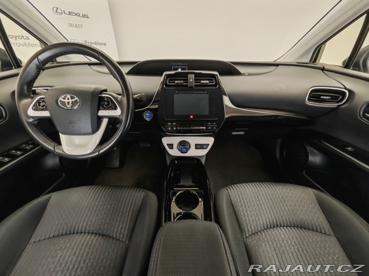 Toyota Prius 1.8L (HV special) 2016