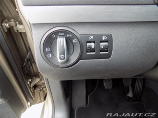 Volkswagen Touran 1.2TSI/STYLE/7.míst/ 2012