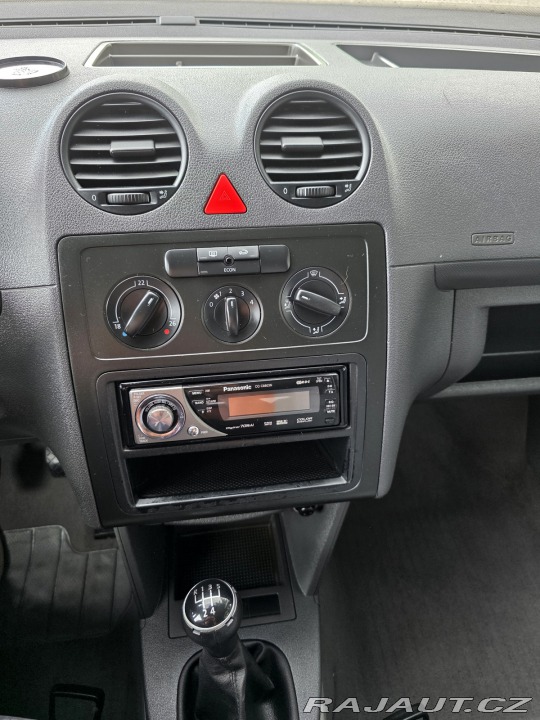 Volkswagen Caddy LIFE 1.6 MPi 75 KW 2004