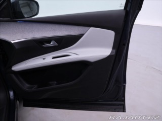 Peugeot 5008 1,2 PT 96kW Allure 7-Míst 2017