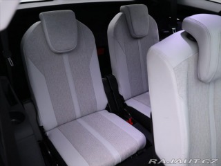 Peugeot 5008 1,2 PT 96kW Allure 7-Míst 2017