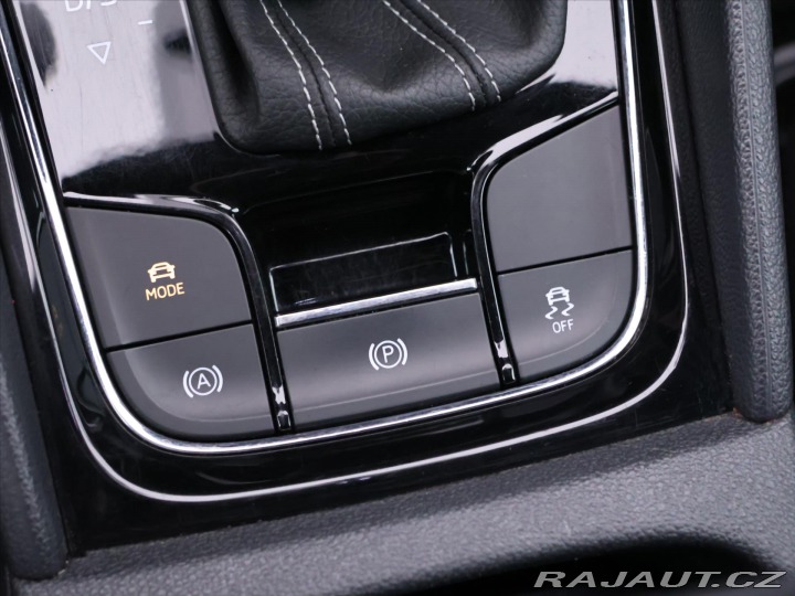 Škoda Karoq 1,5 TSI 110kW DSG Sportli 2021