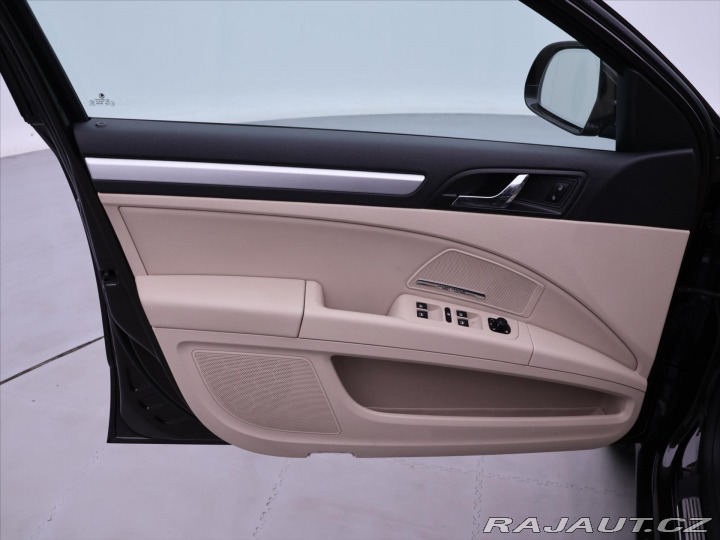 Škoda Superb 2,0 TDI 125kW Elegance 4x 2013