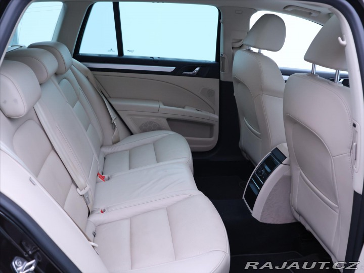 Škoda Superb 2,0 TDI 125kW Elegance 4x 2013