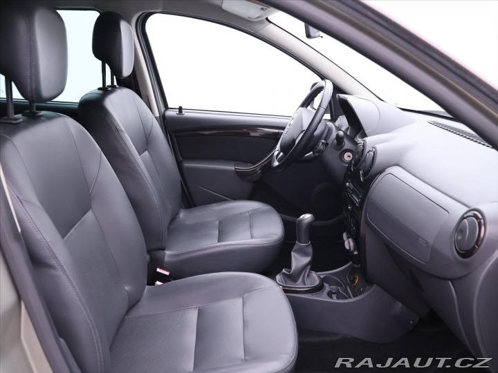 Dacia Duster 1,6 16V 77kW Klima Kůže T 2011
