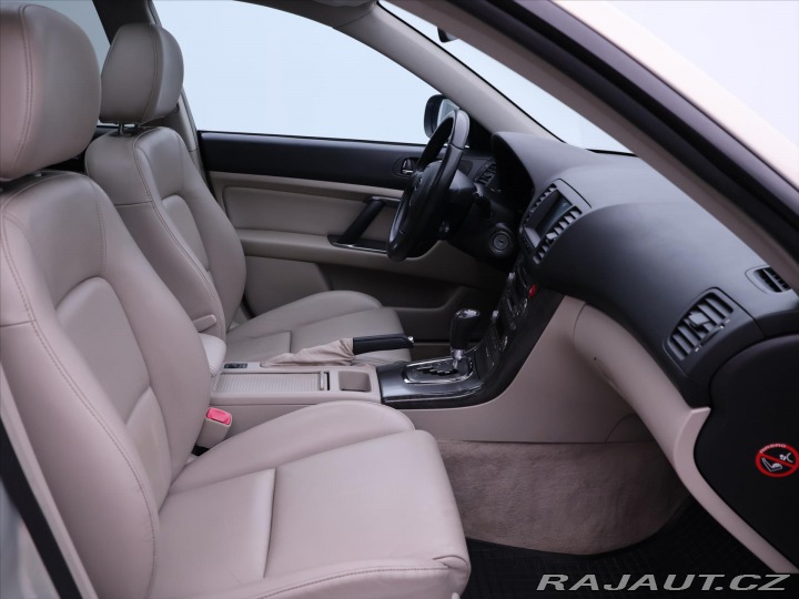 Subaru Legacy 3,0 i 180kW AWD Aut. Kůže 2004