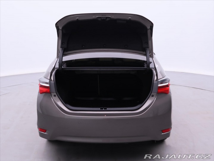 Toyota Corolla 1,6 VVT-i 97kW CZ Exekuti 2018