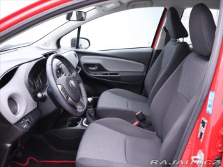 Toyota Yaris 1,3 VVT-i Active CZ 1.Maj 2014