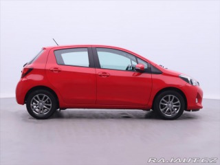 Toyota Yaris 1,3 VVT-i Active CZ 1.Maj 2014