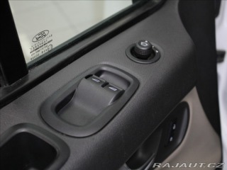 Ford Transit Custom 2,0 TDCi AT 5.míst TAŽNÉ 2017