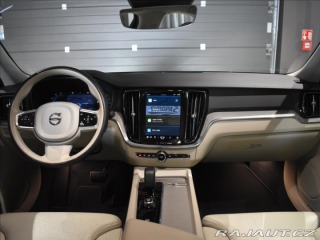 Volvo S60 2,0 B4 FWD Plus Dark Bezk 2022