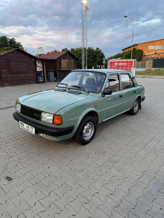 Škoda 120 
