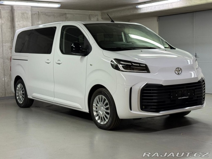 Toyota ProAce Verso L1 Business 9 míst 2.0 AT 2025