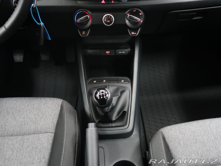Kia Stonic SPIN 2025