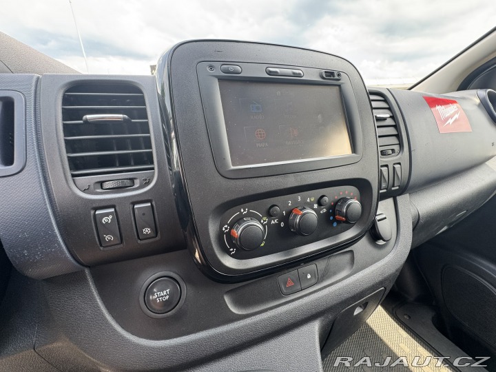Opel Vivaro 1,6 CDTI 88KW BEZ AD BLUE 2015