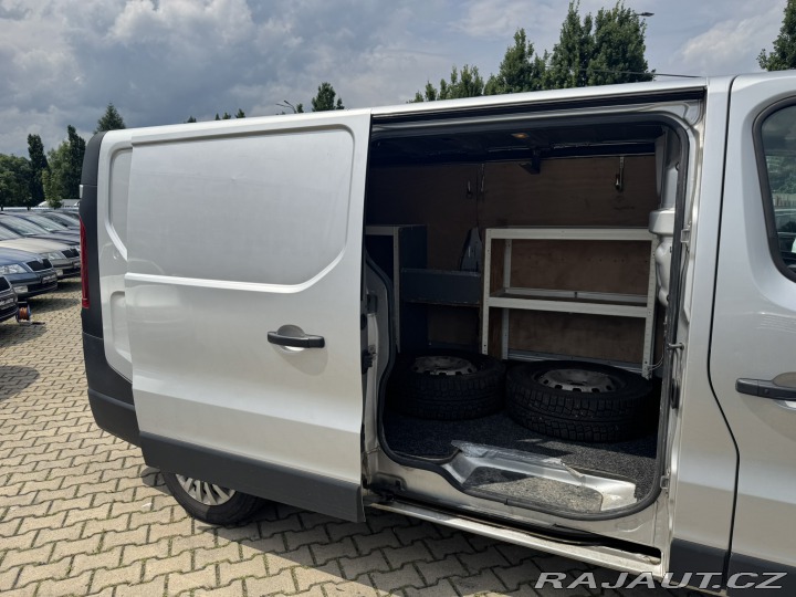 Opel Vivaro 1,6 CDTI 88KW BEZ AD BLUE 2015