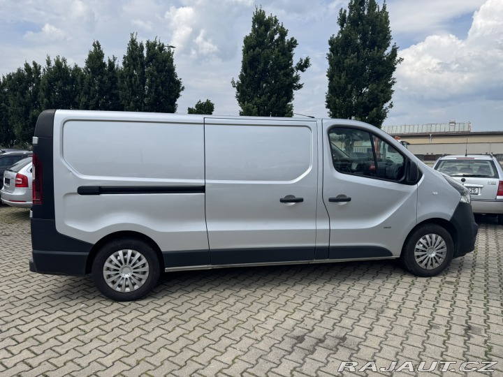 Opel Vivaro 1,6 CDTI 88KW BEZ AD BLUE 2015
