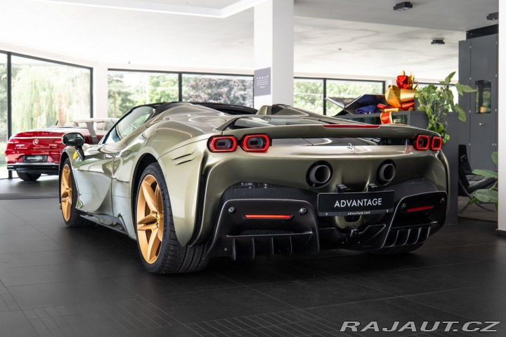 Ferrari SF90 Spider 2025