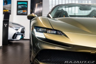 Ferrari SF90 Spider 2025