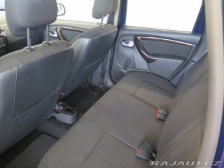 Dacia Duster 1.6 16V,4x4,klima,1.maj,2 2010