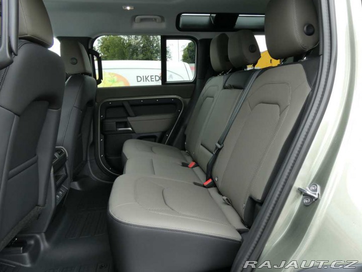 Land Rover Defender 110 3,0 S D200 4x4 automa 2025