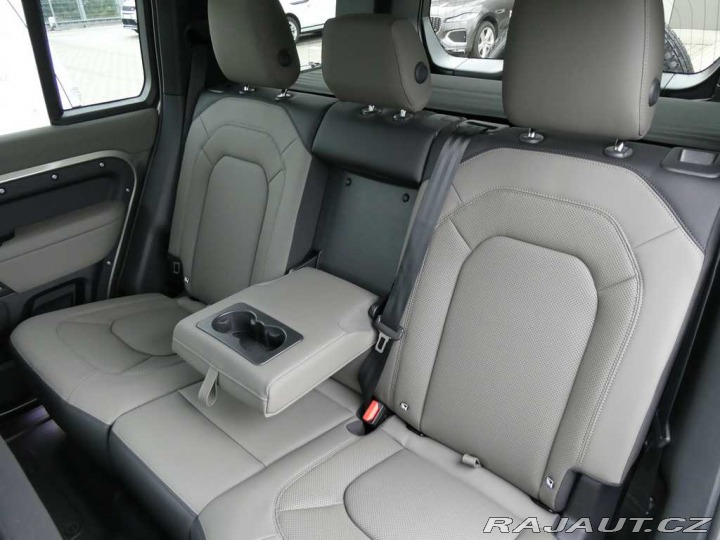 Land Rover Defender 110 3,0 S D200 4x4 automa 2025