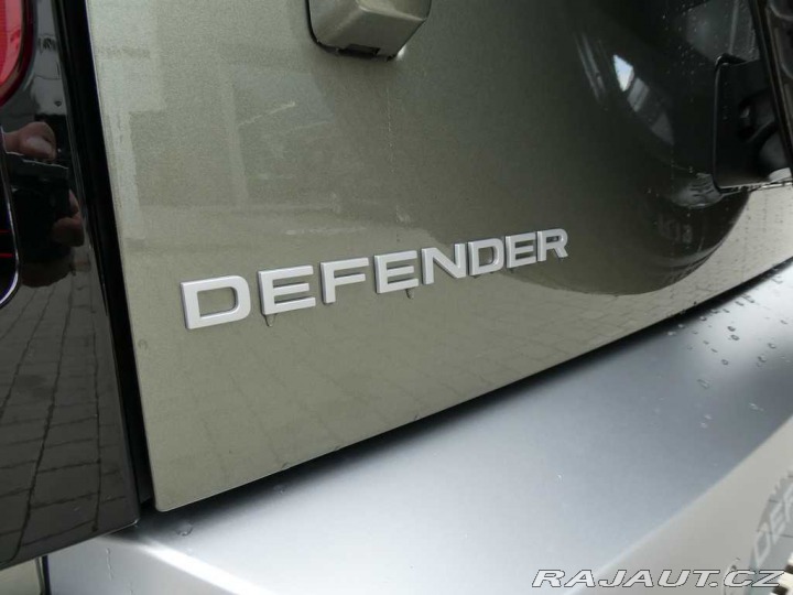Land Rover Defender 110 3,0 S D200 4x4 automa 2025
