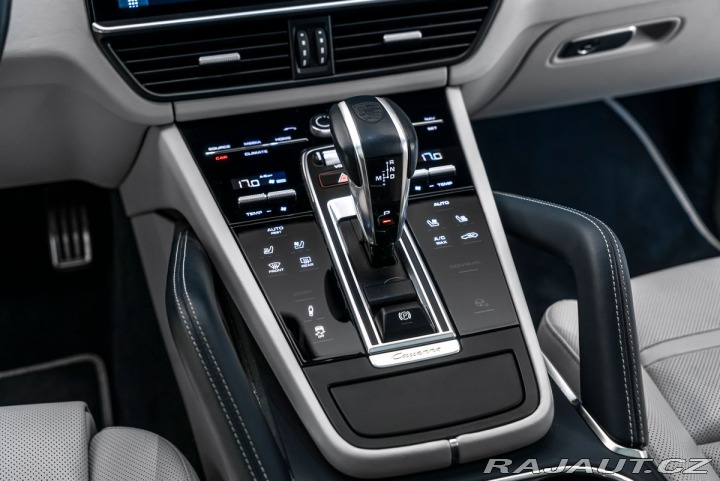 Porsche Cayenne Turbo Exclusive Pano PDLS 2020